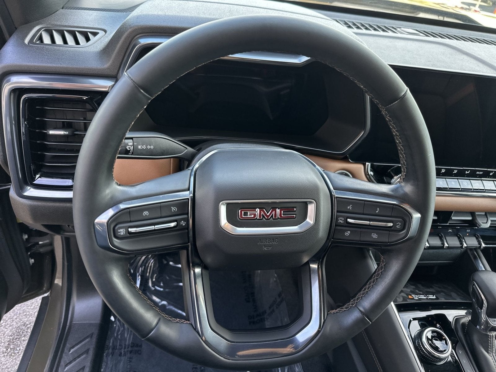 2023 GMC Canyon AT4
