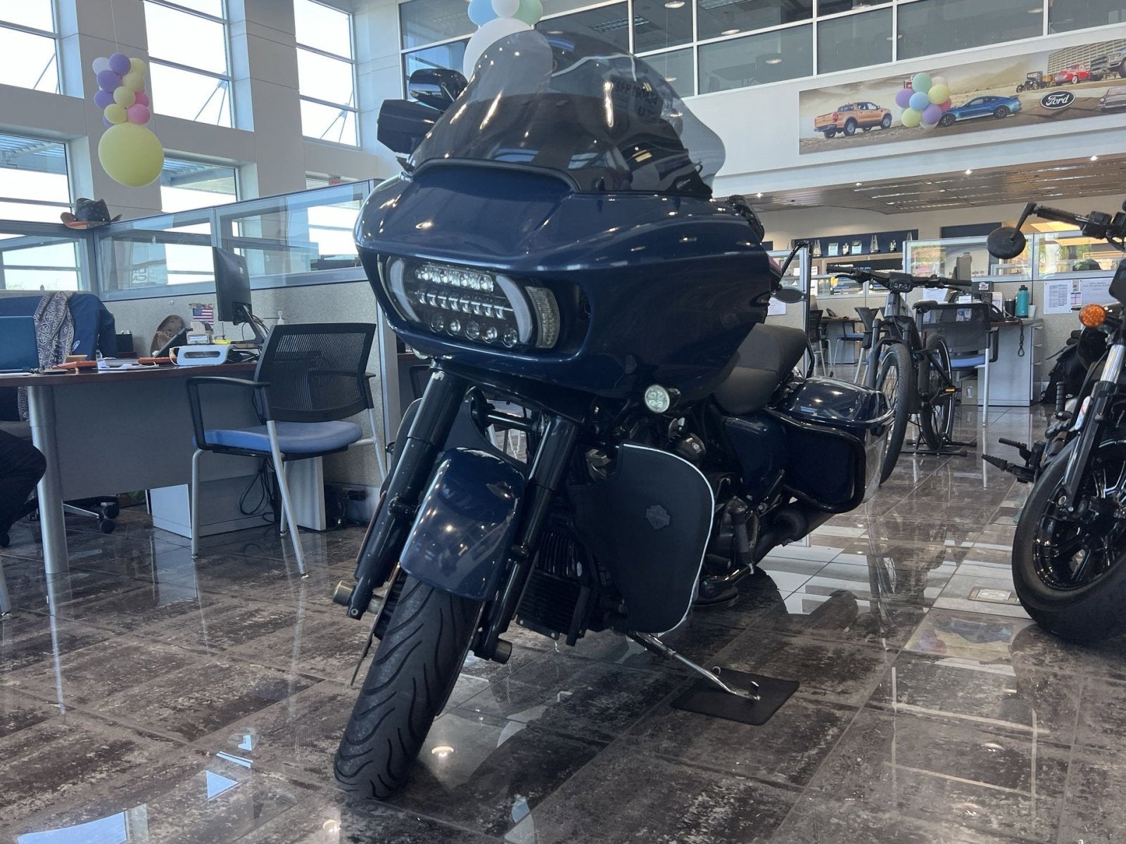 2019 Harley-Davidson Road Glide Base