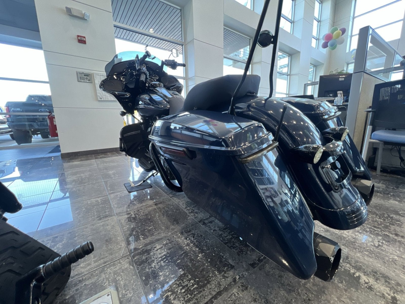 2019 Harley-Davidson Road Glide Base