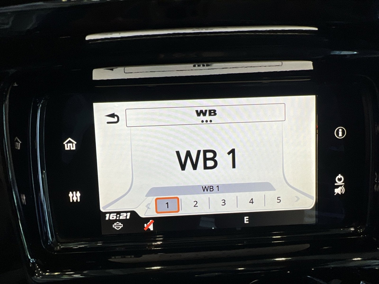 2019 Harley-Davidson Road Glide Base