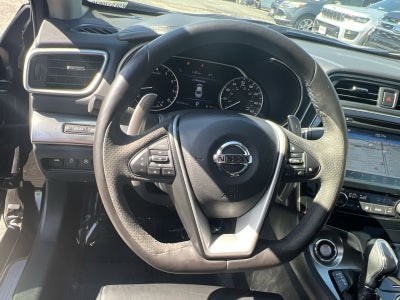 2017 Nissan Maxima SR