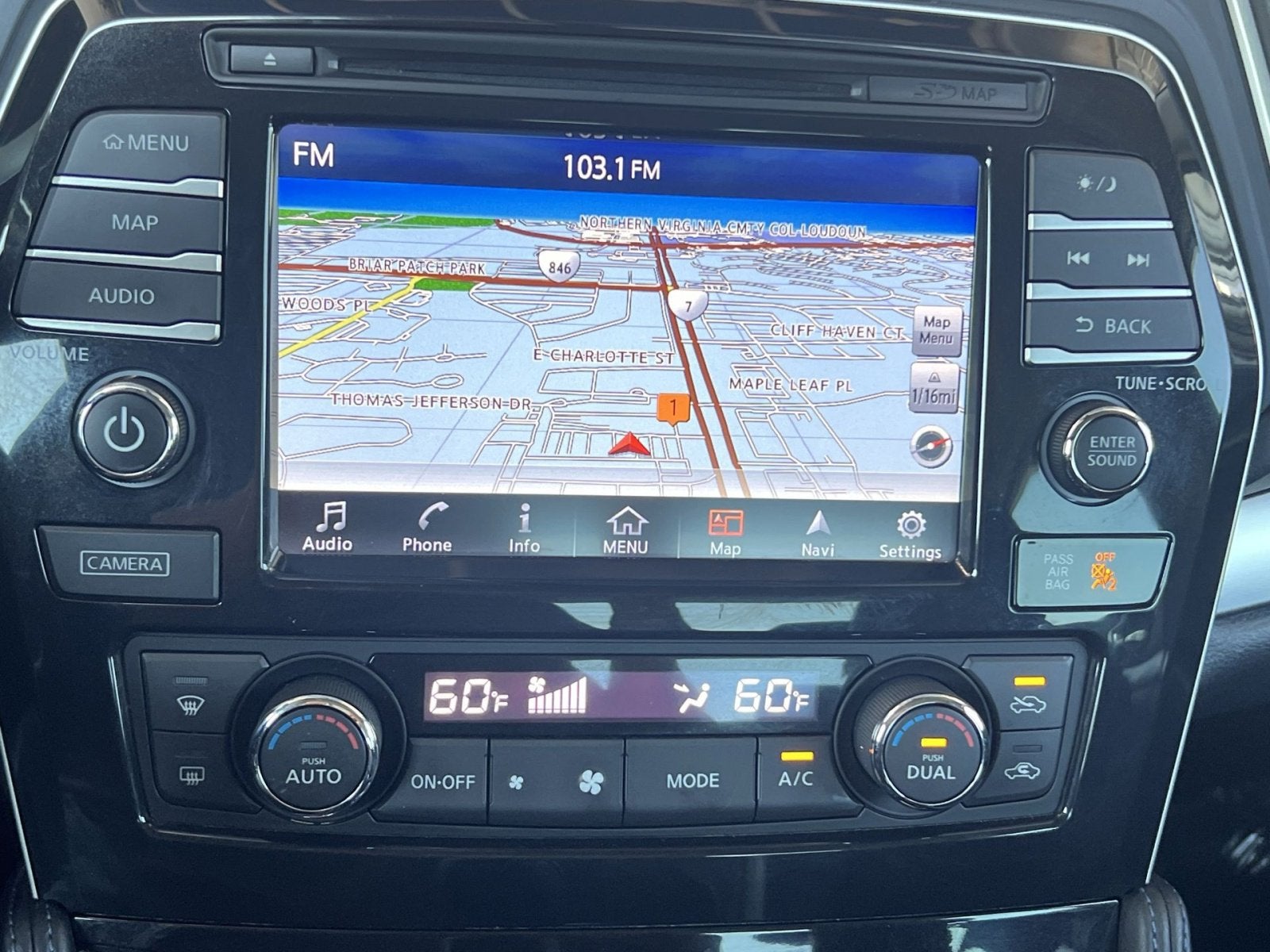 2017 Nissan Maxima SR