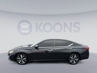 2021 Nissan Altima 2.5 SV