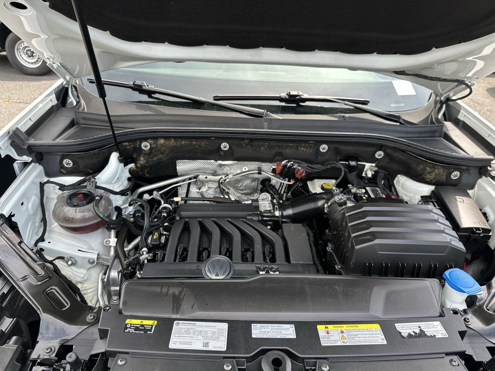 2022 Volkswagen Atlas 3.6L V6 SEL R-Line