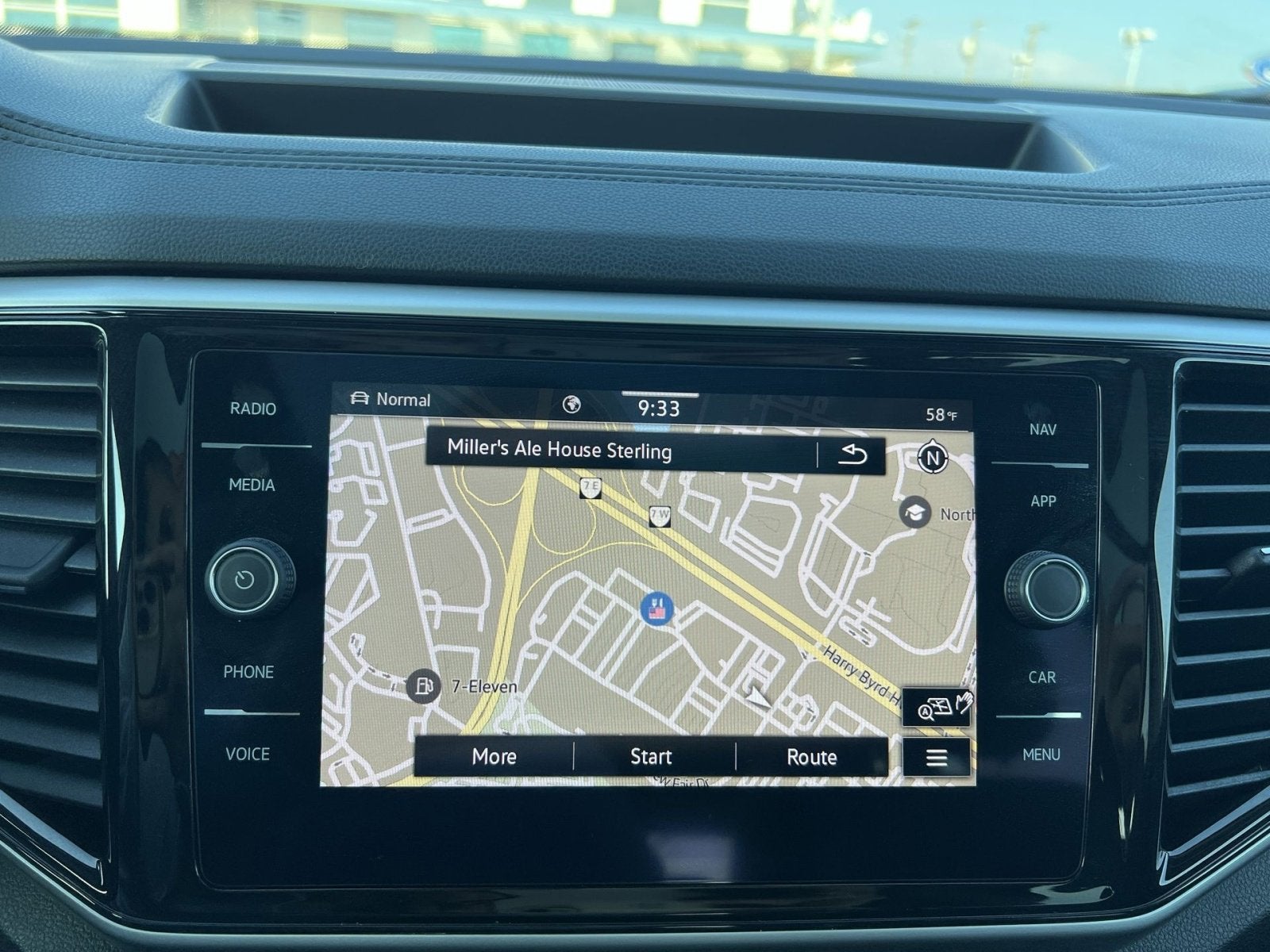 2022 Volkswagen Atlas 2.0T SEL