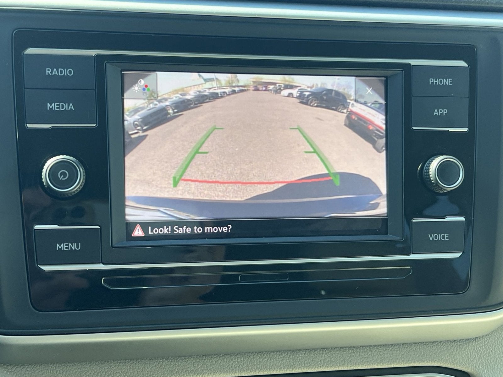 2023 Volkswagen Atlas 2.0T SE