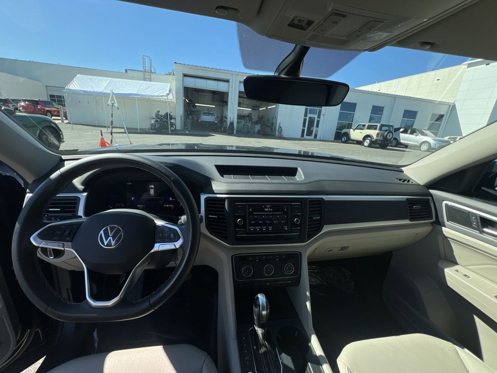 2023 Volkswagen Atlas 2.0T SE