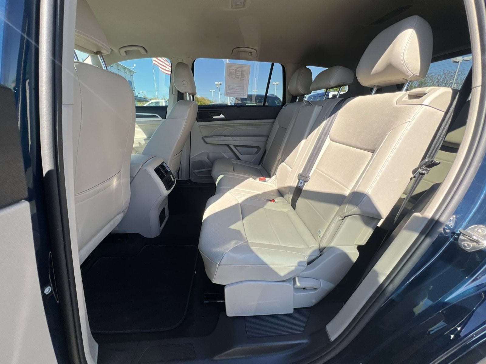 2023 Volkswagen Atlas 2.0T SE