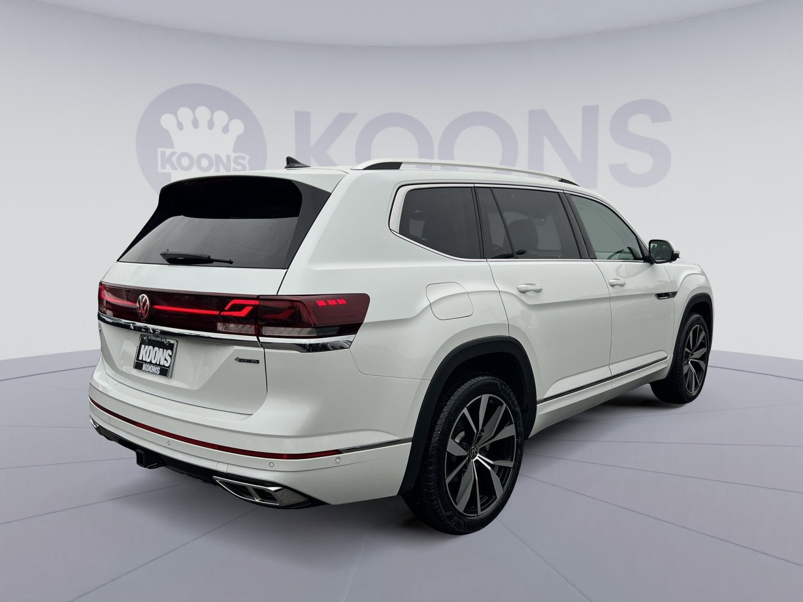 2024 Volkswagen Atlas 2.0T SEL Premium R-Line