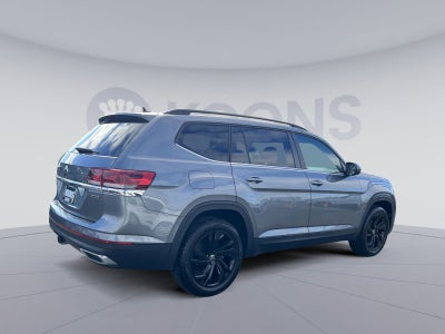 2022 Volkswagen Atlas 3.6L V6 SE w/Technology