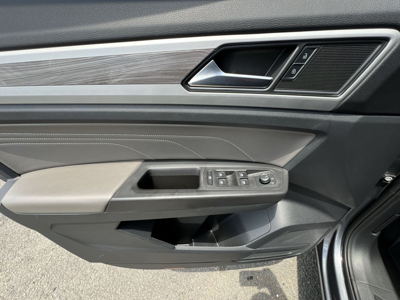 2022 Volkswagen Atlas Cross Sport 2.0T SE