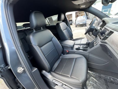 2022 Volkswagen Atlas Cross Sport 2.0T SE