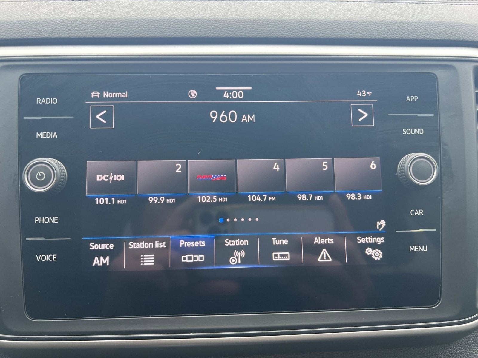 2021 Volkswagen Atlas 3.6L V6 SE w/Technology R-Line