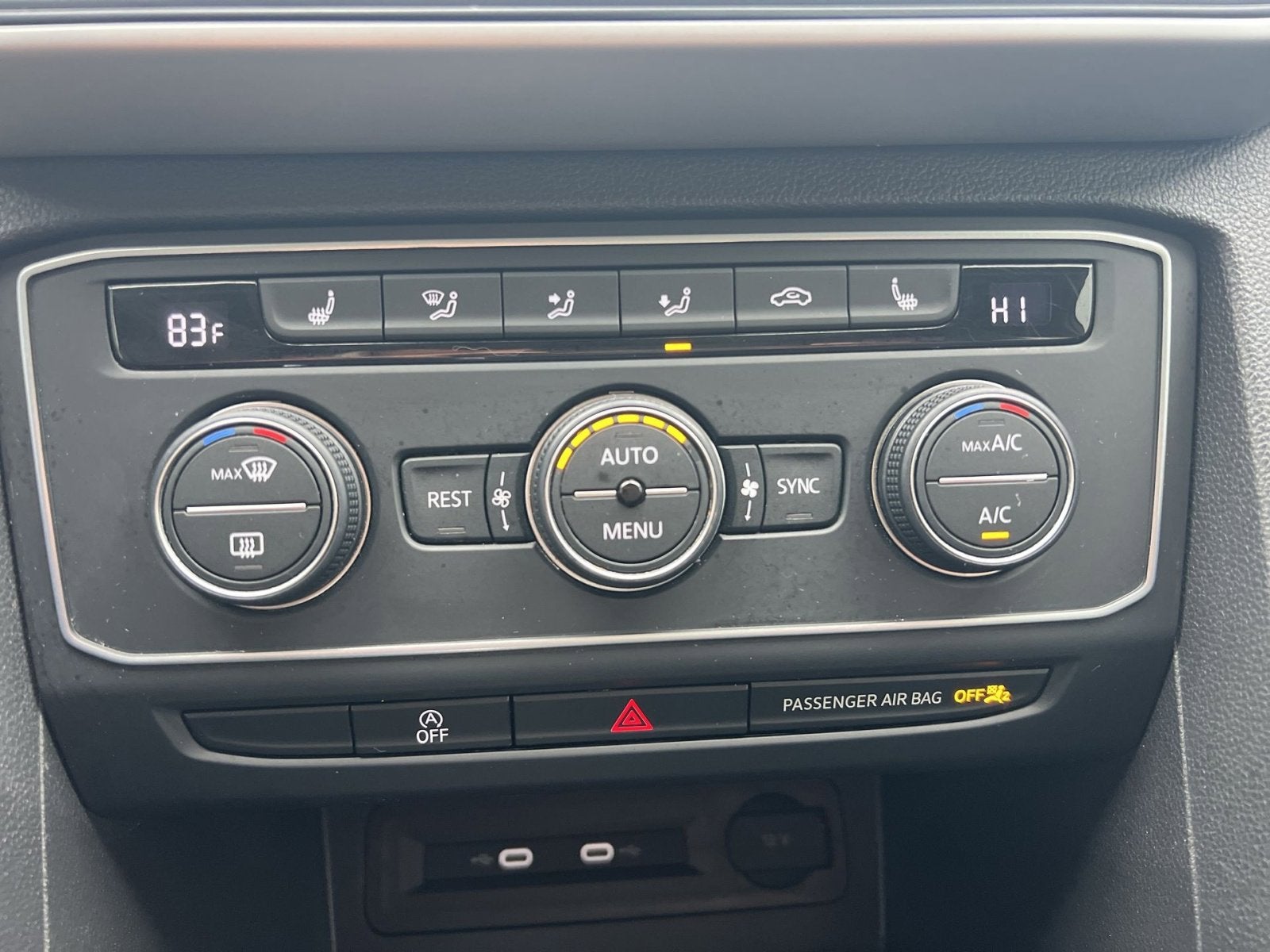 2021 Volkswagen Atlas 3.6L V6 SE w/Technology R-Line