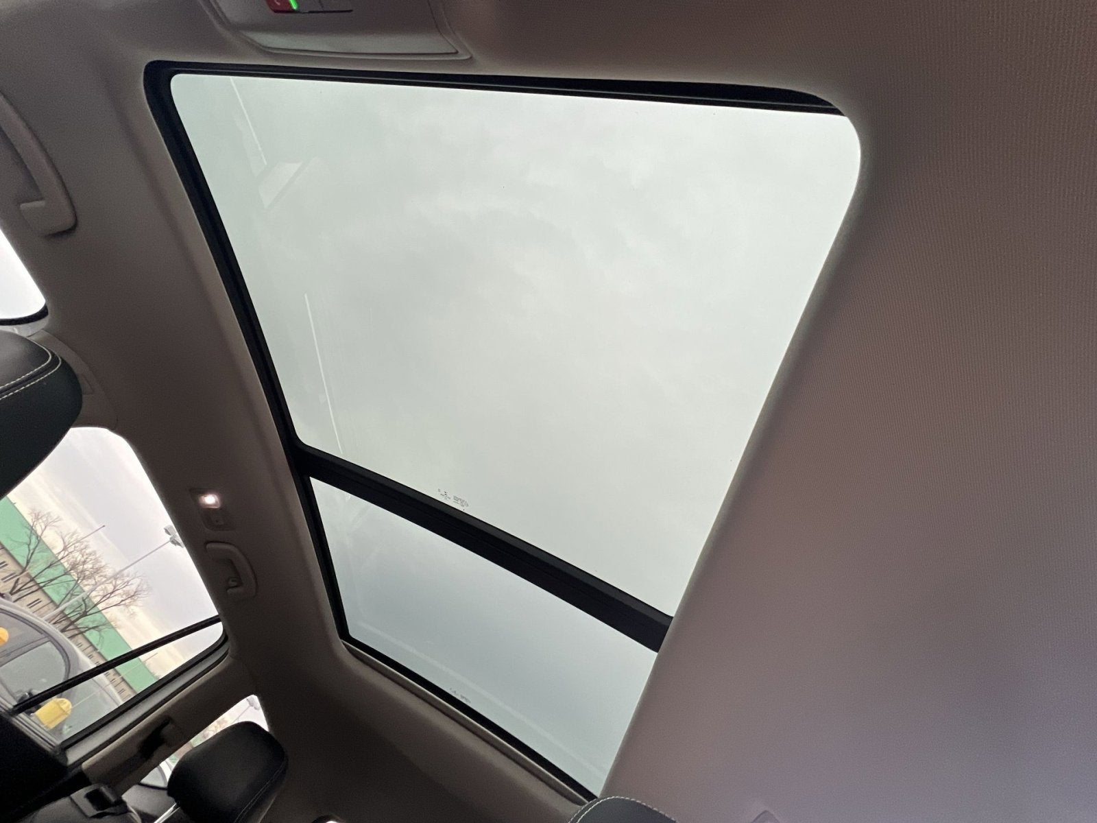 2021 Volkswagen Atlas 3.6L V6 SE w/Technology R-Line