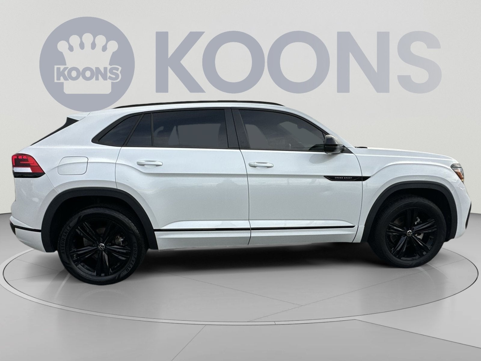 2023 Volkswagen Atlas Cross Sport 2.0T SEL R-Line Black