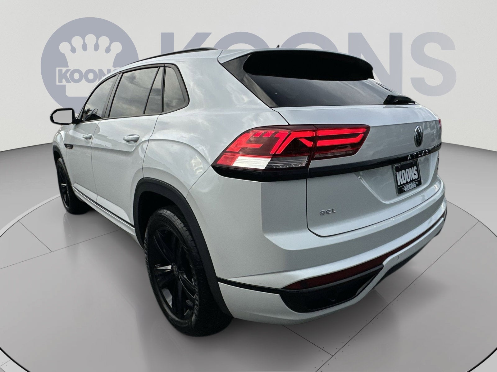 2023 Volkswagen Atlas Cross Sport 2.0T SEL R-Line Black