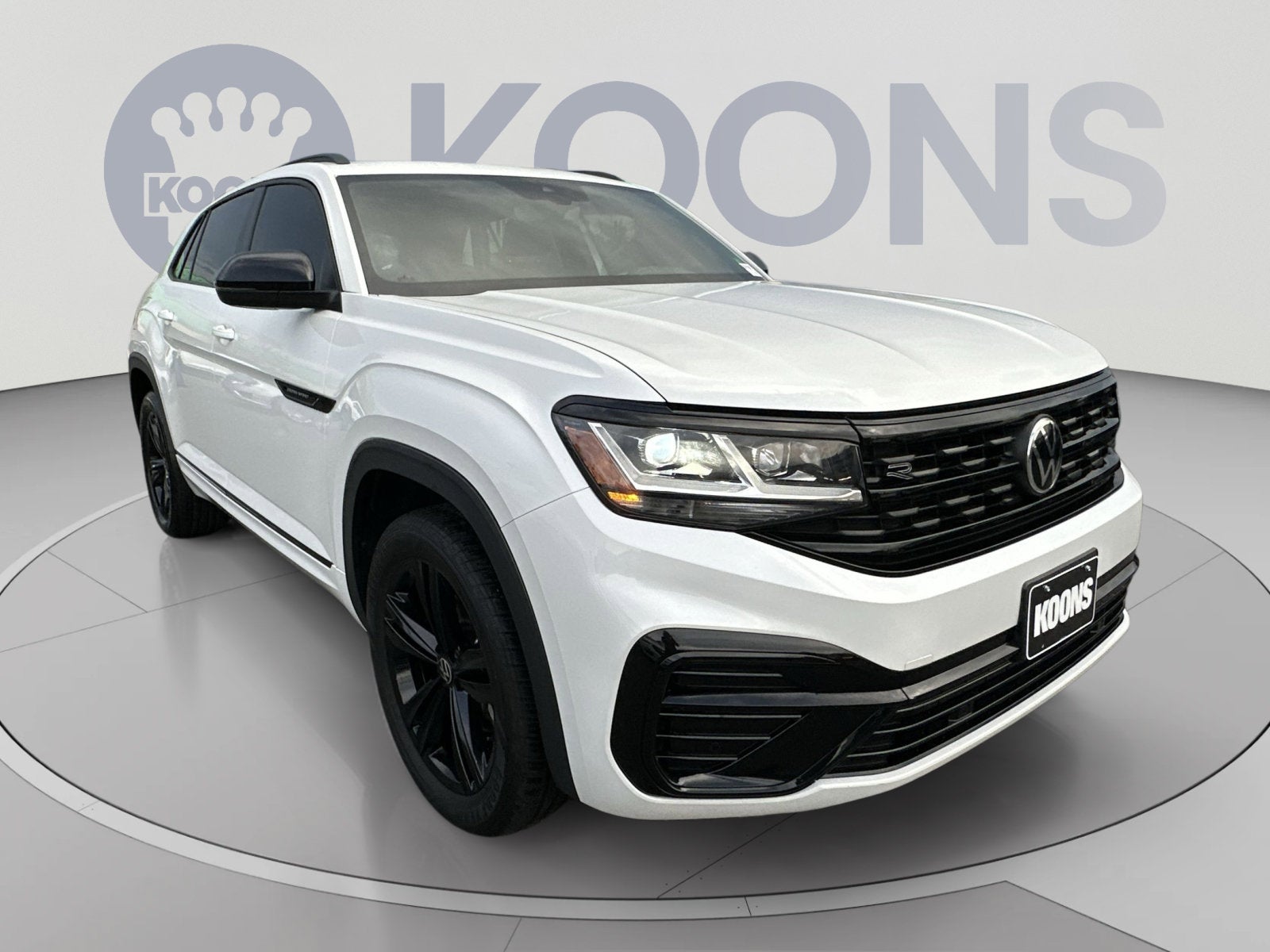 2023 Volkswagen Atlas Cross Sport 2.0T SEL R-Line Black