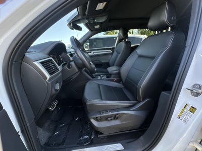 2023 Volkswagen Atlas Cross Sport 2.0T SEL R-Line Black