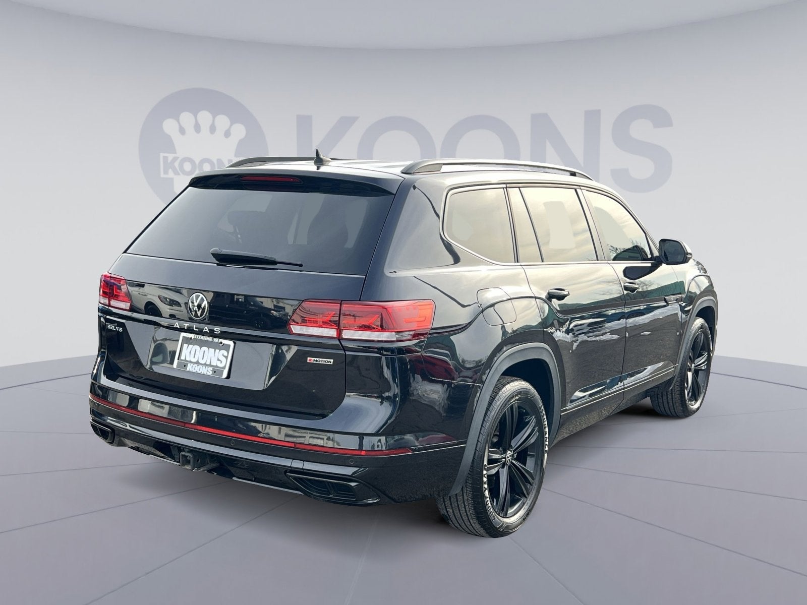 2022 Volkswagen Atlas 3.6L V6 SEL R-Line