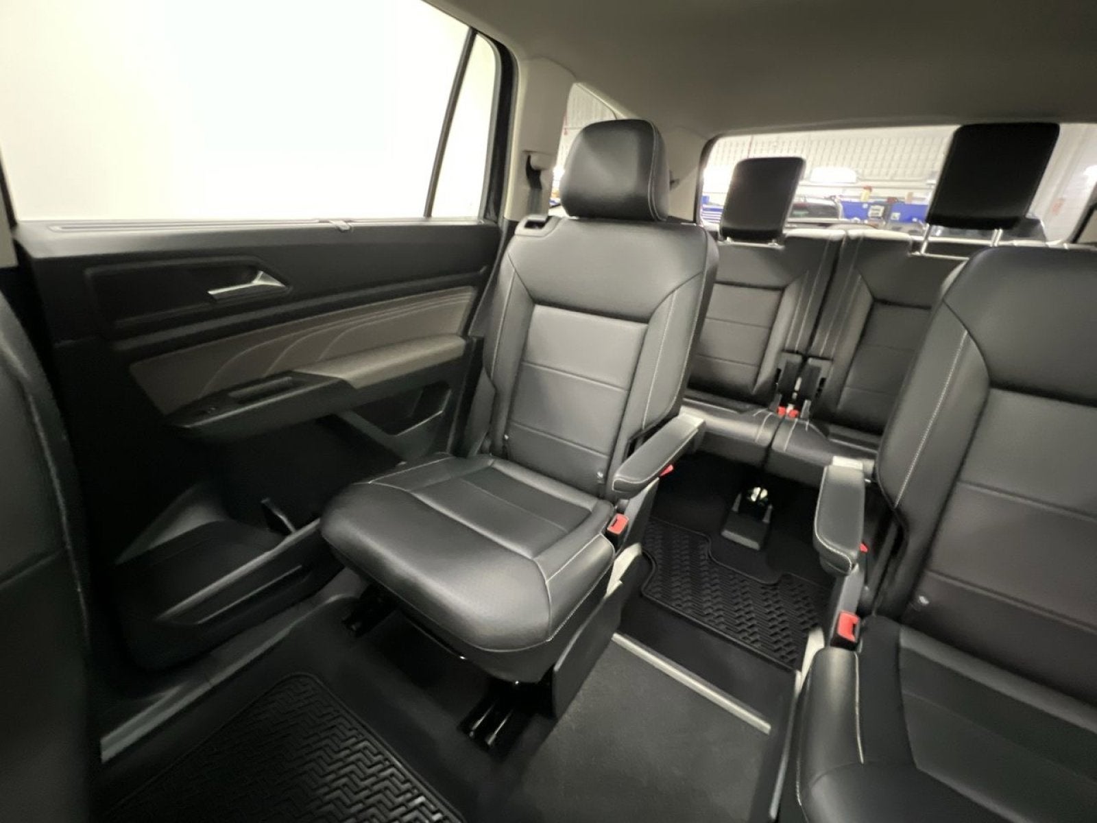 2022 Volkswagen Atlas 3.6L V6 SEL R-Line