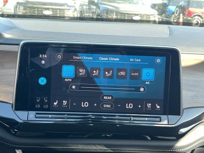 2025 Volkswagen Atlas 2.0T SE w/Technology