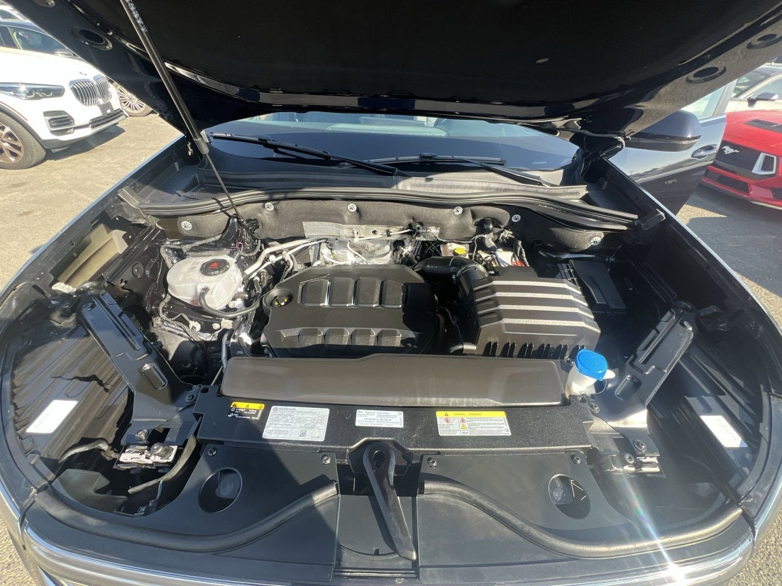 2025 Volkswagen Atlas 2.0T SE w/Technology