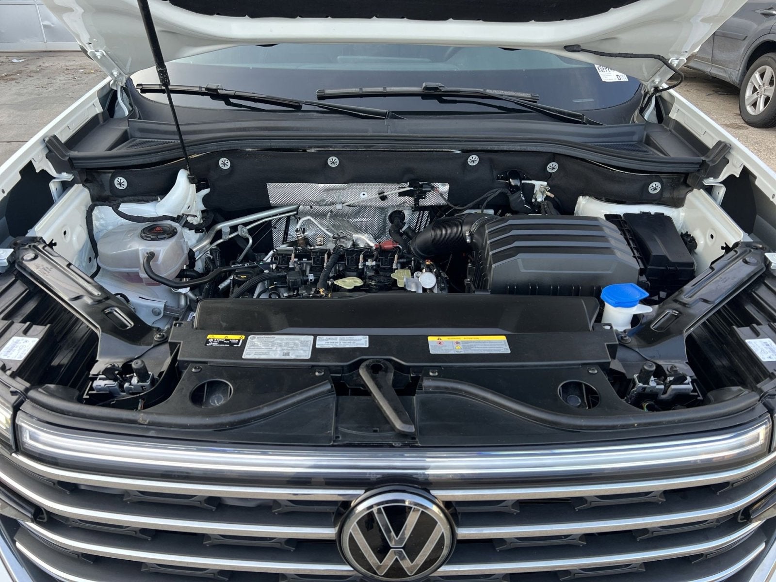 2024 Volkswagen Atlas 2.0T SE w/Technology