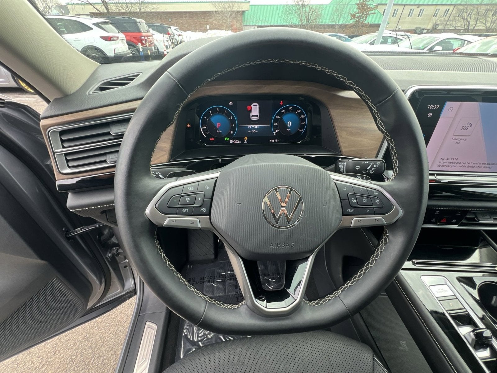 2024 Volkswagen Atlas 2.0T SE w/Technology