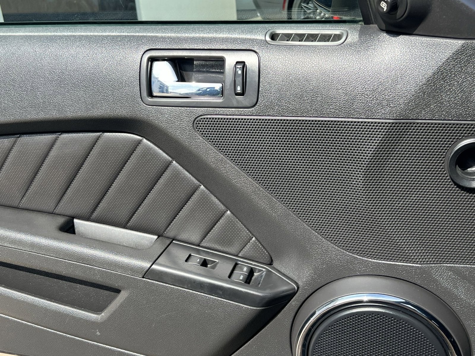 2014 Ford Mustang V6 Premium