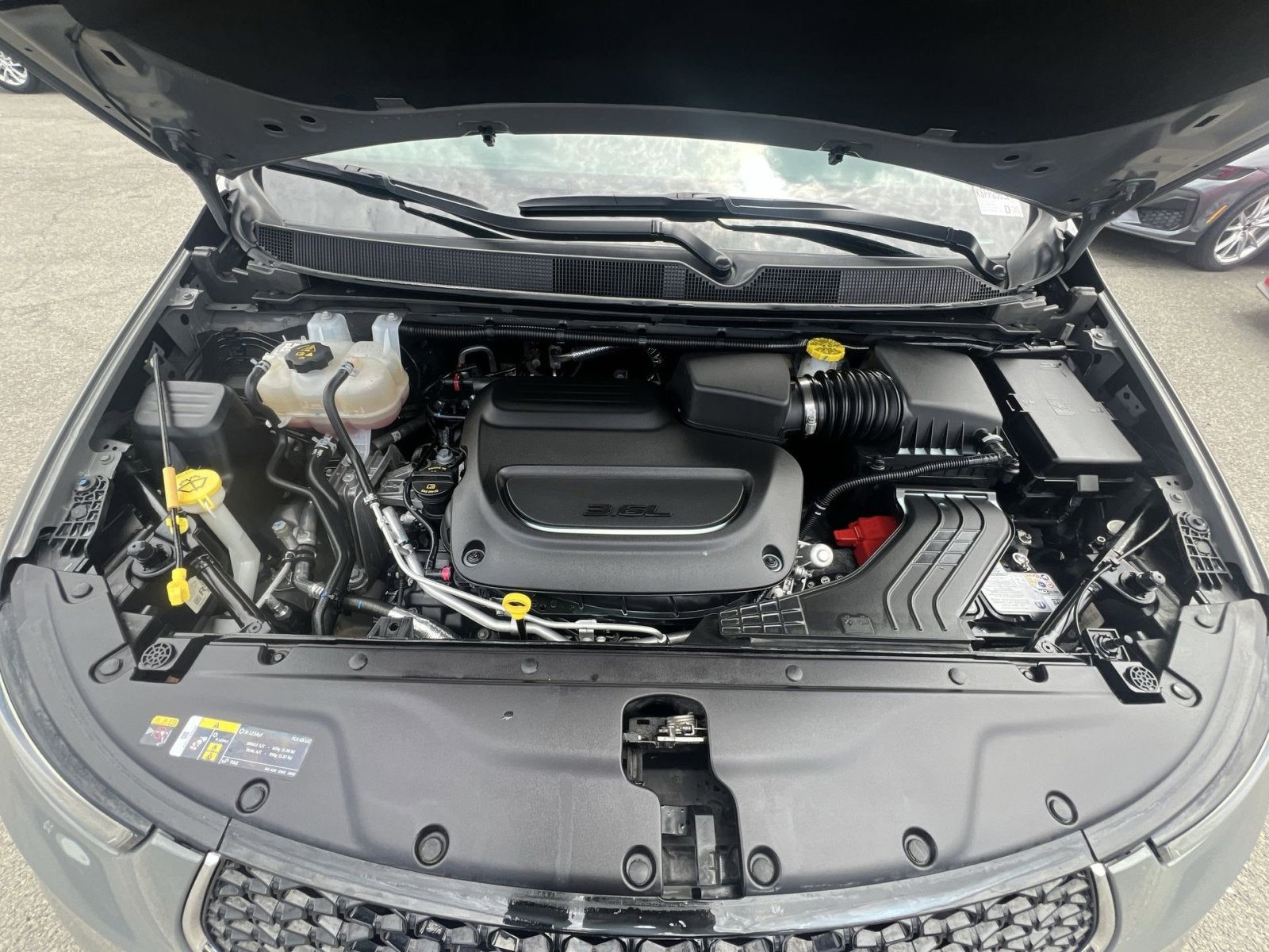 2025 Chrysler Pacifica Select