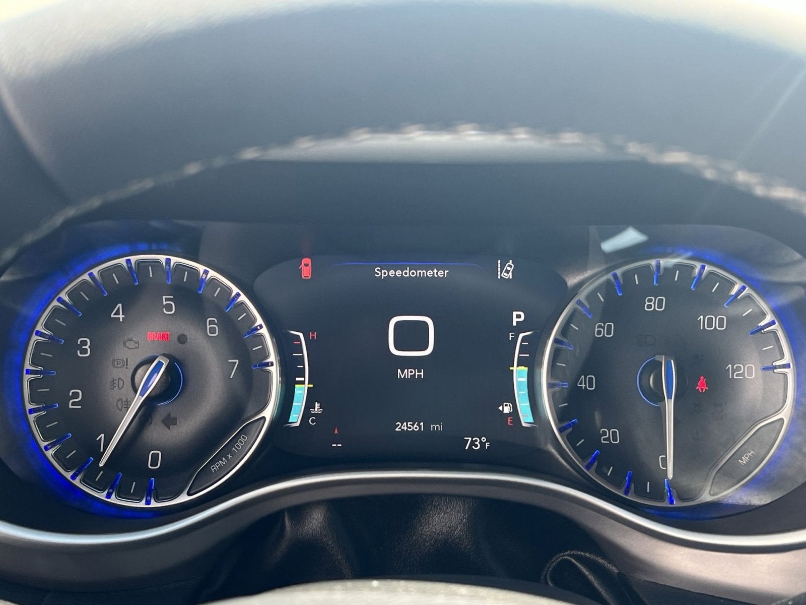 2025 Chrysler Pacifica Select