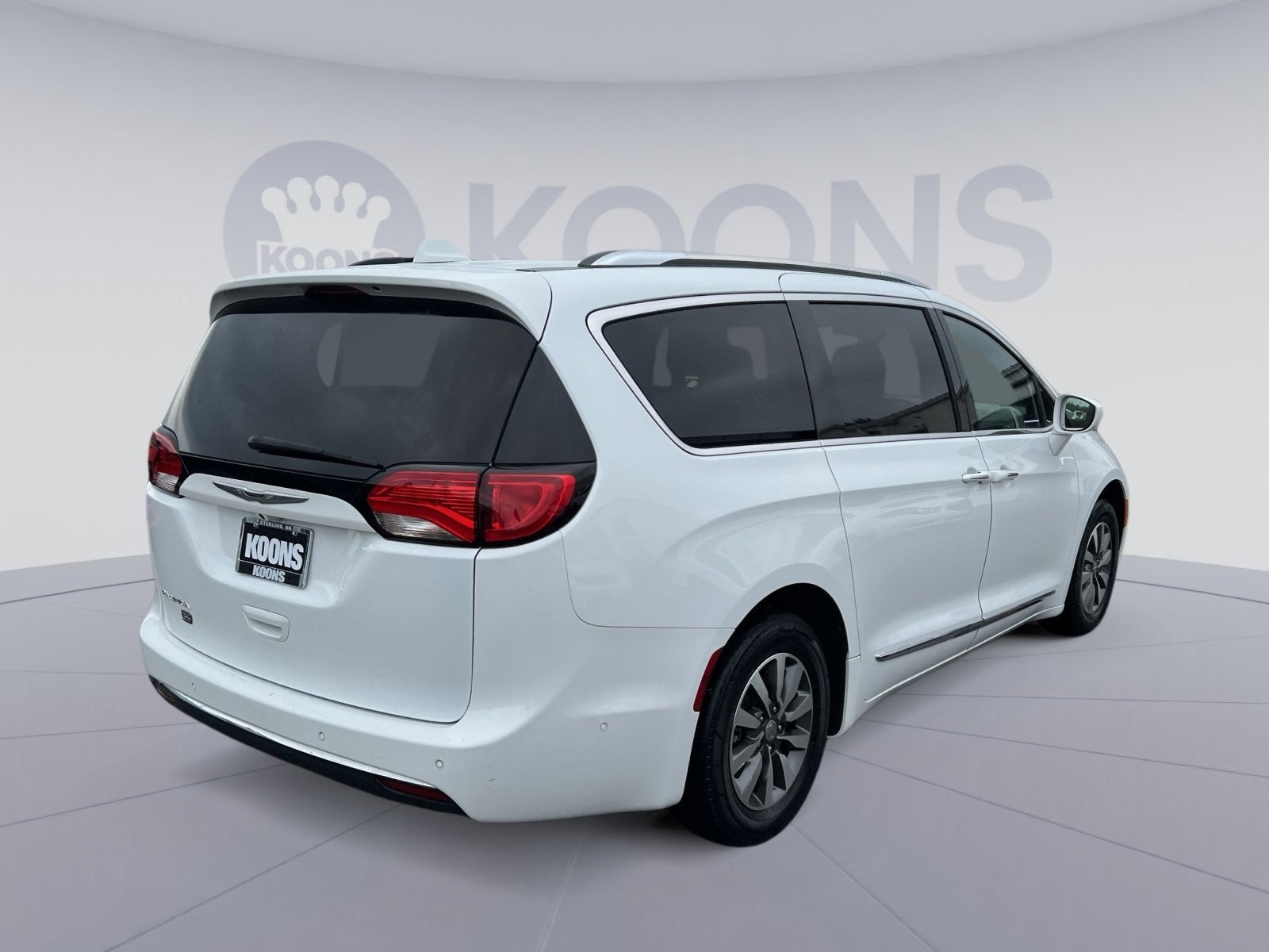 2020 Chrysler Pacifica Touring L Plus