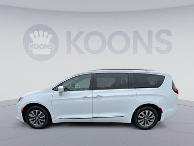 2020 Chrysler Pacifica Touring L Plus