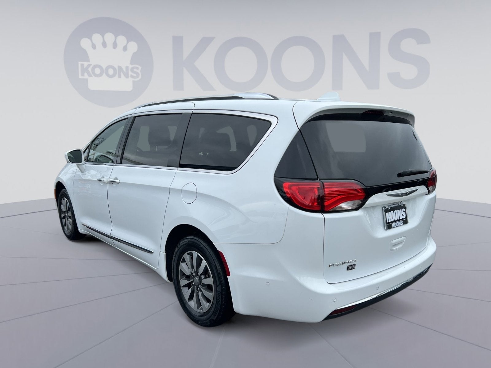 2020 Chrysler Pacifica Touring L Plus