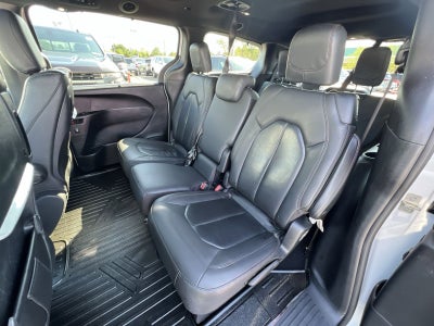 2020 Chrysler Pacifica Touring L Plus