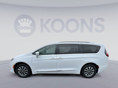 2020 Chrysler Pacifica Touring L Plus