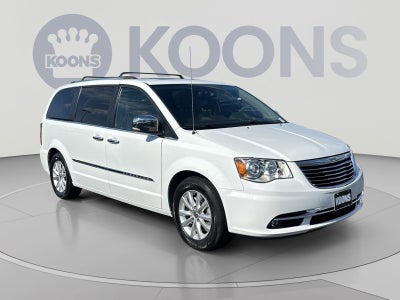 2016 Chrysler Town & Country Limited