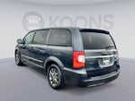 2014 Chrysler Town & Country S