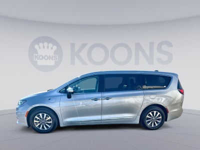 2023 Chrysler Pacifica Hybrid Limited