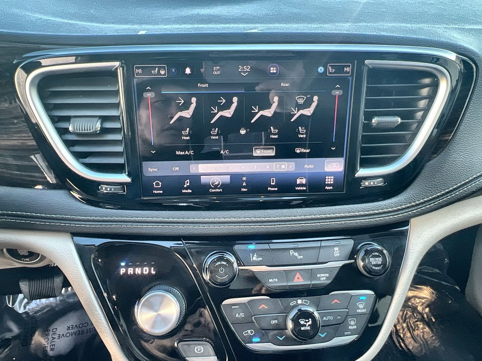 2023 Chrysler Pacifica Hybrid Limited