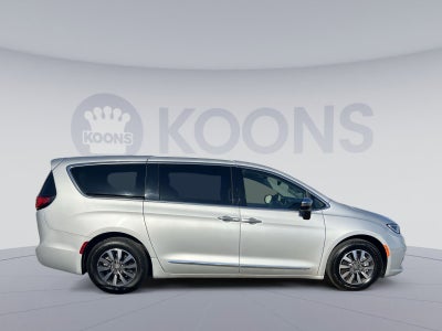 2023 Chrysler Pacifica Hybrid Limited