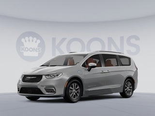 2025 Chrysler Pacifica Hybrid Select