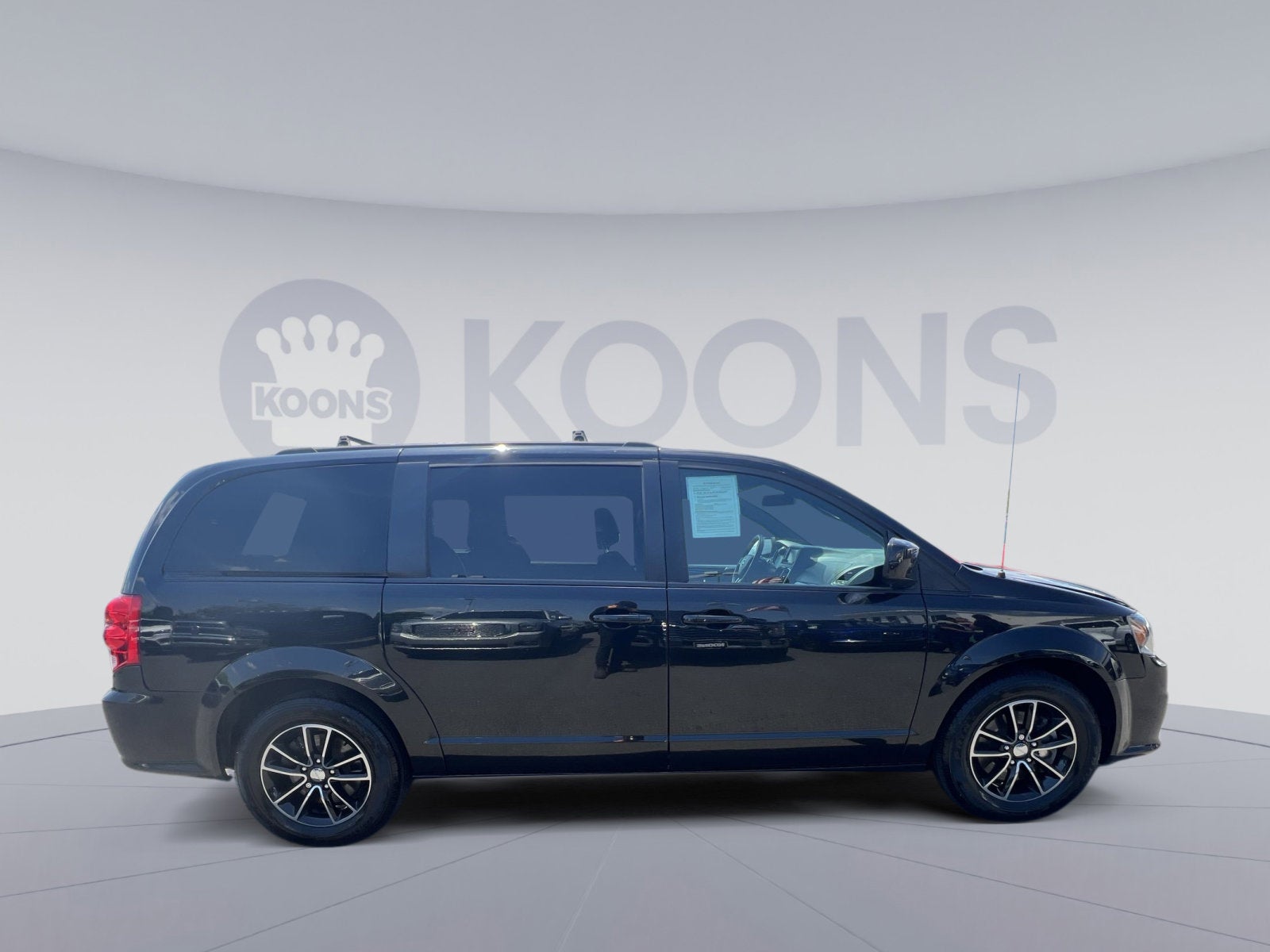 2019 Dodge Grand Caravan SE Plus