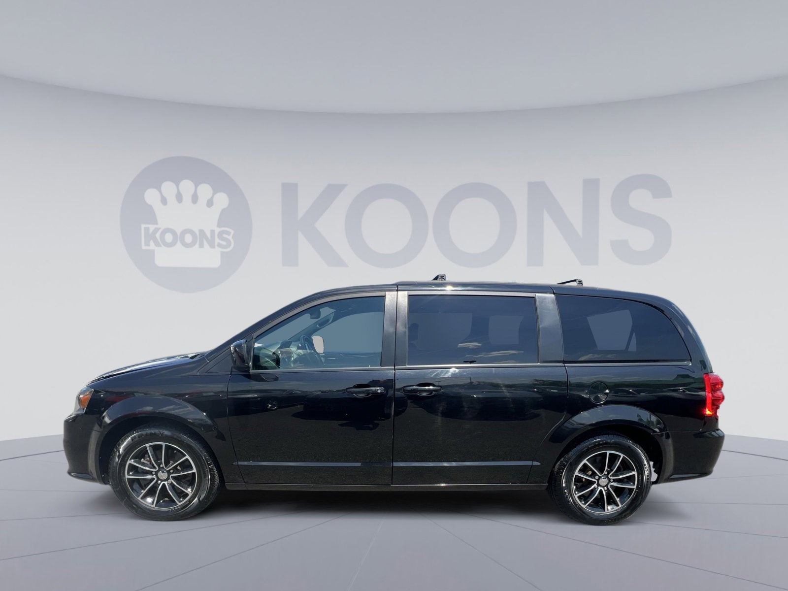 2019 Dodge Grand Caravan SE Plus
