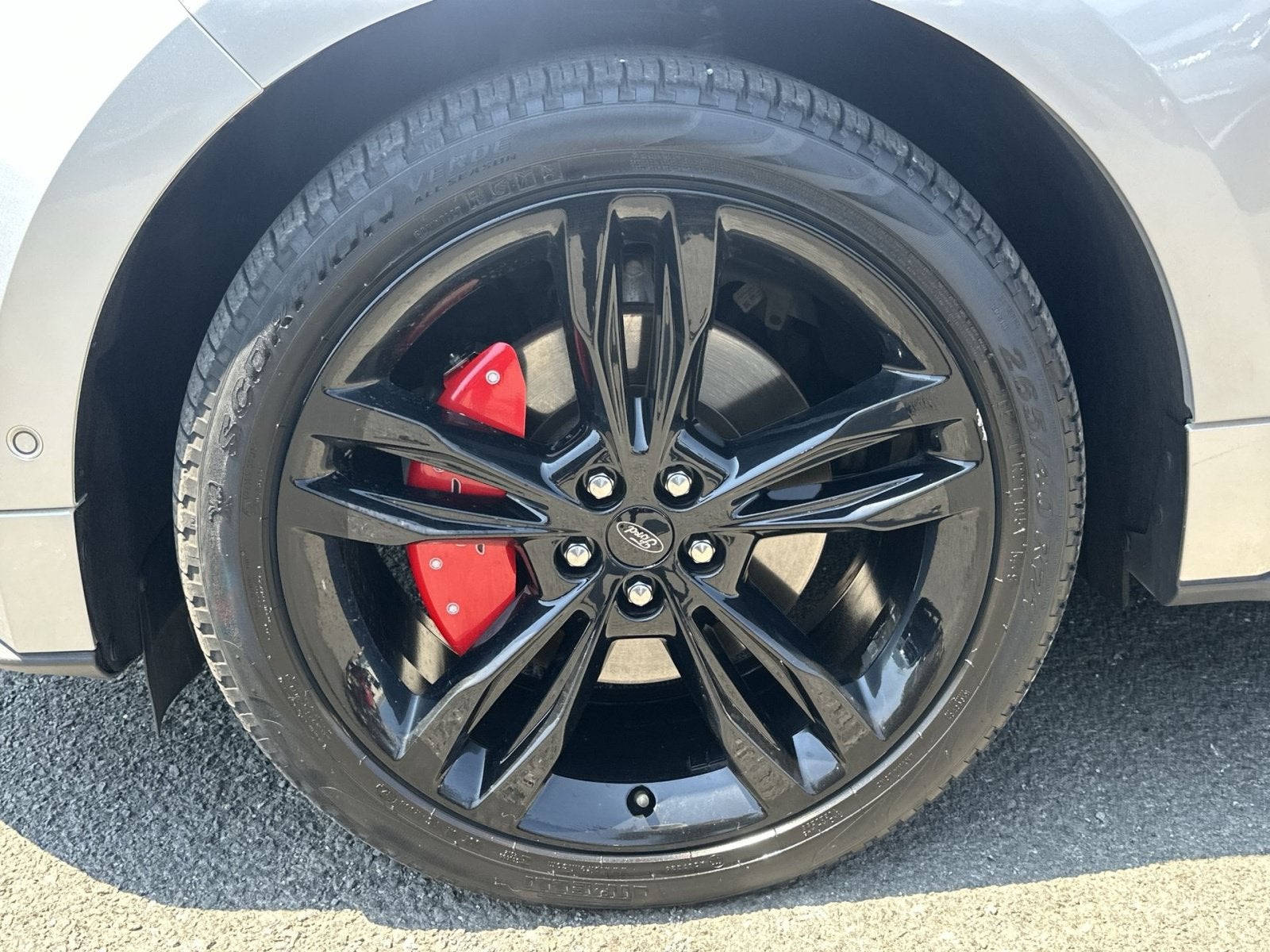 2019 Ford Edge ST