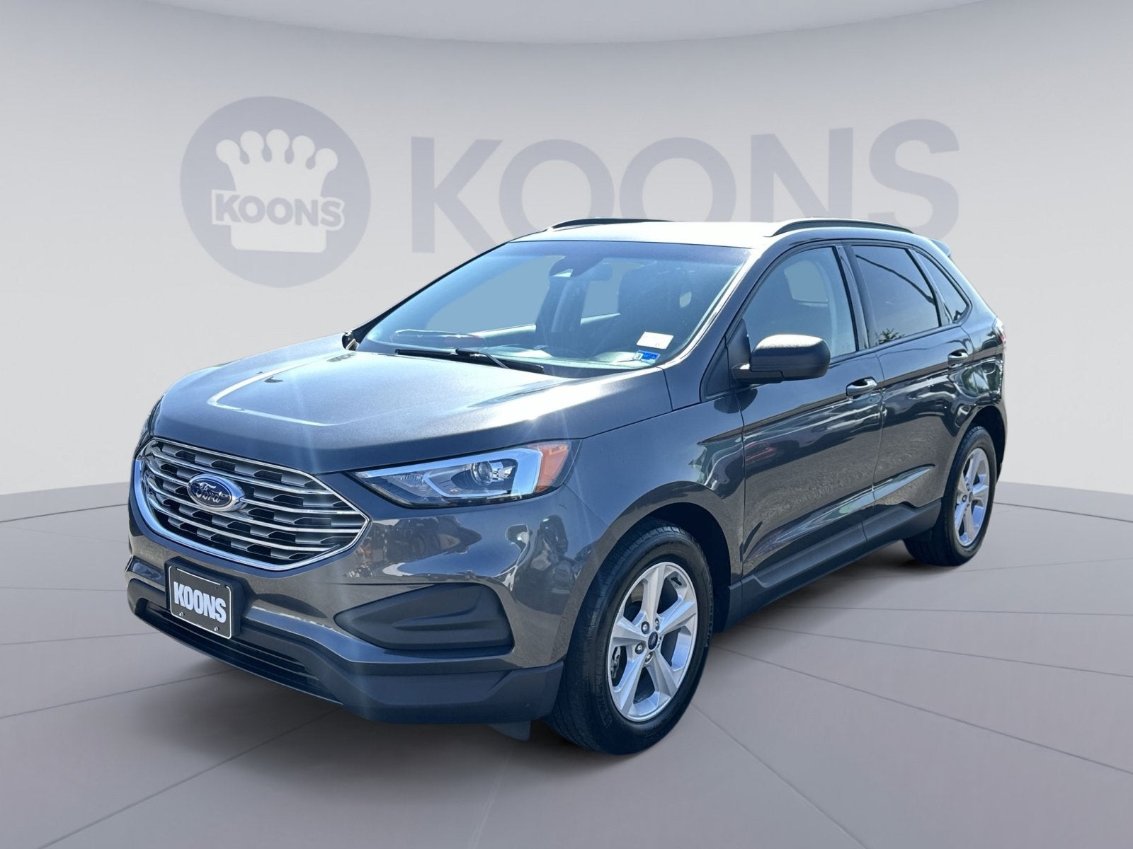 2020 Ford Edge SE