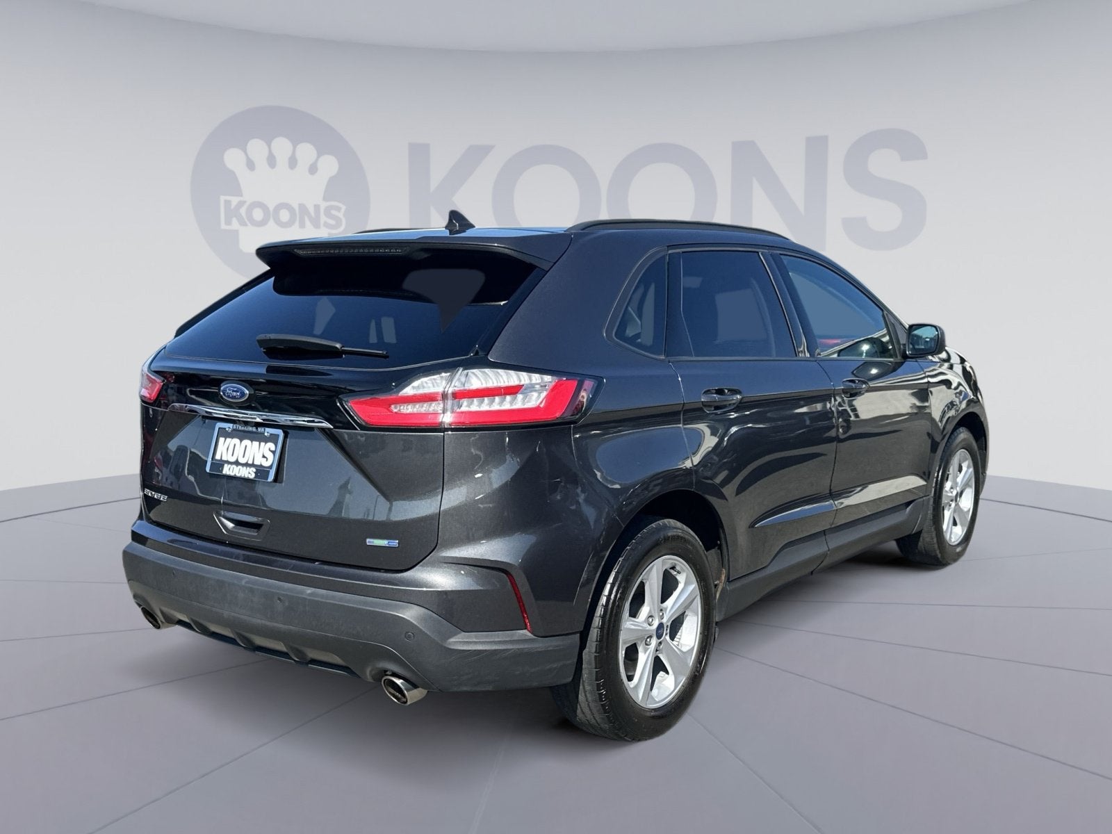 2020 Ford Edge SE