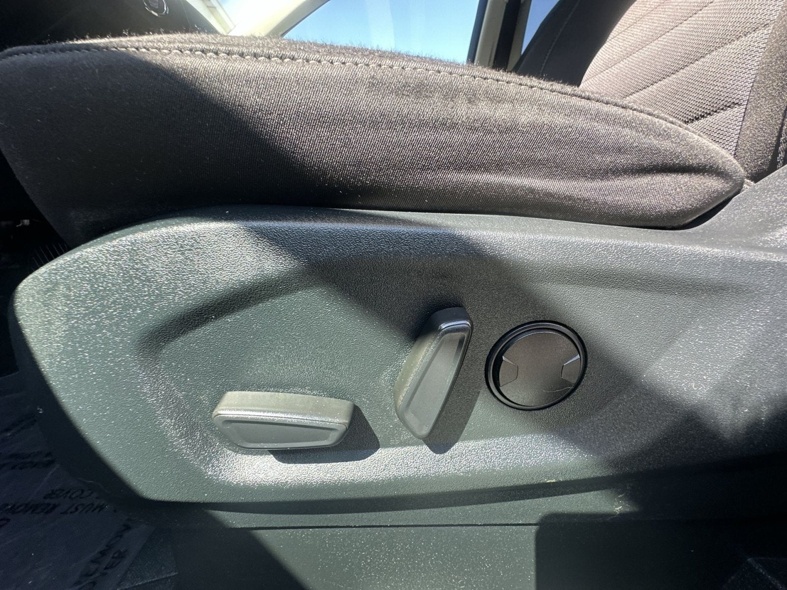 2020 Ford Edge SE