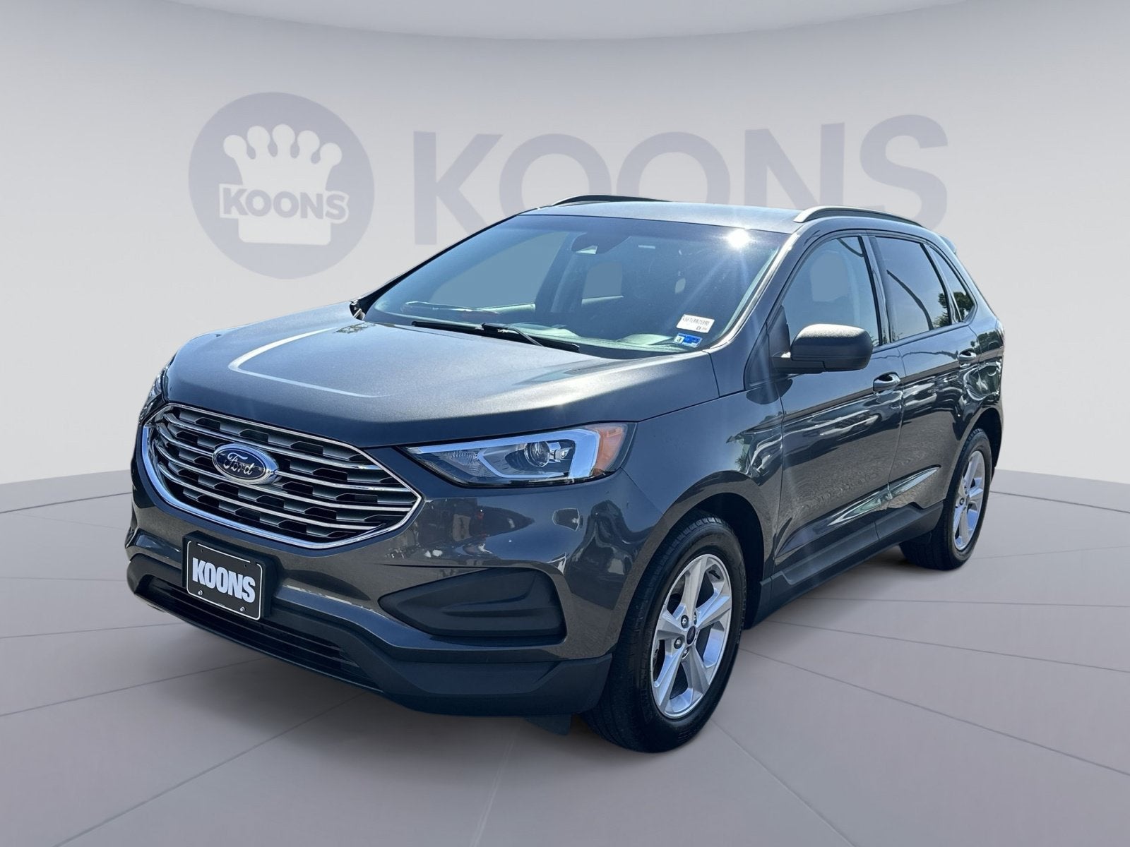 2020 Ford Edge SE